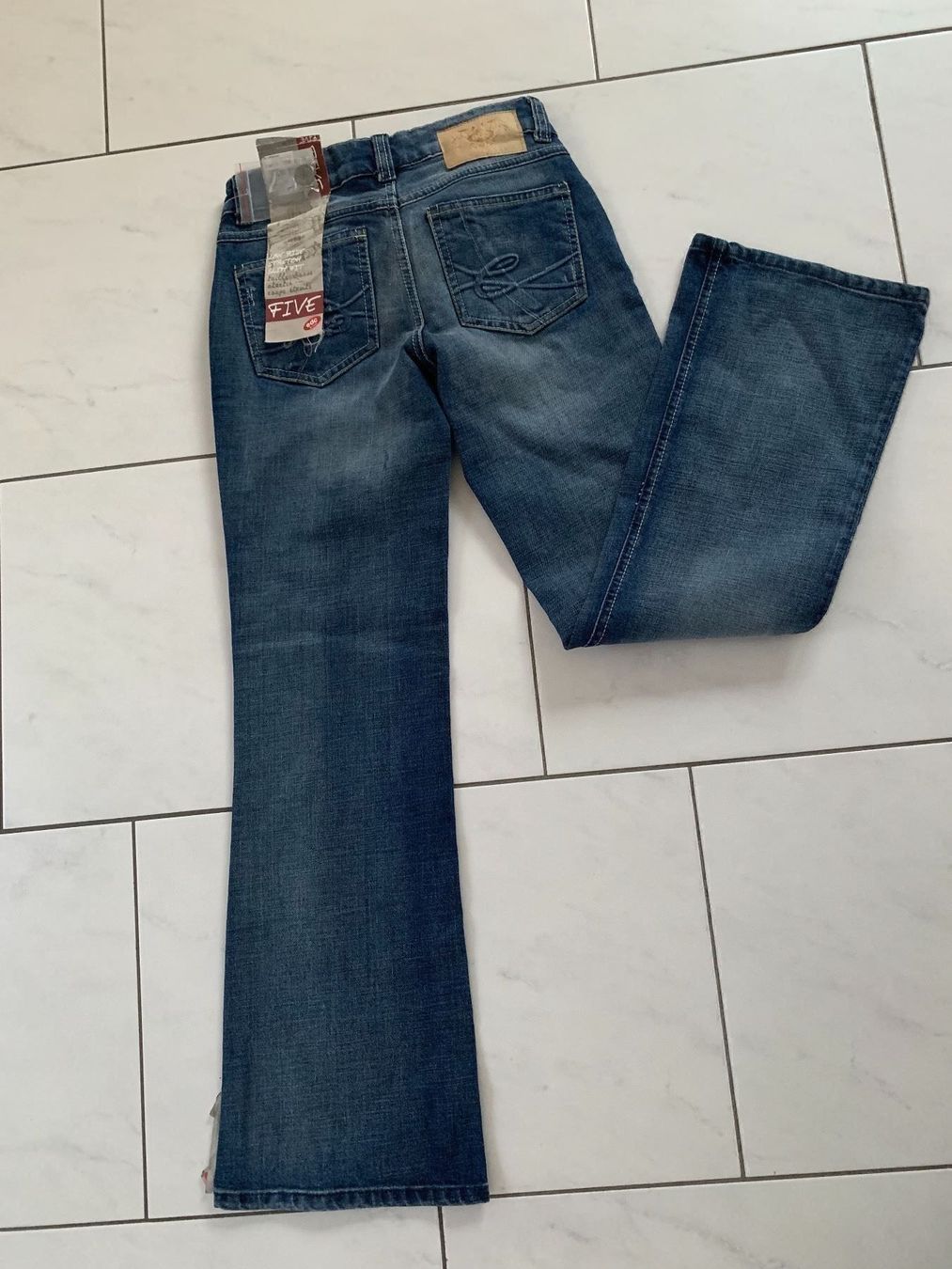 Esprit Jeans: ESPRIT EDC Jeans W25 L30 – Nuovo e nell'imballaggio originale da Genève venduto da sunandwind 1