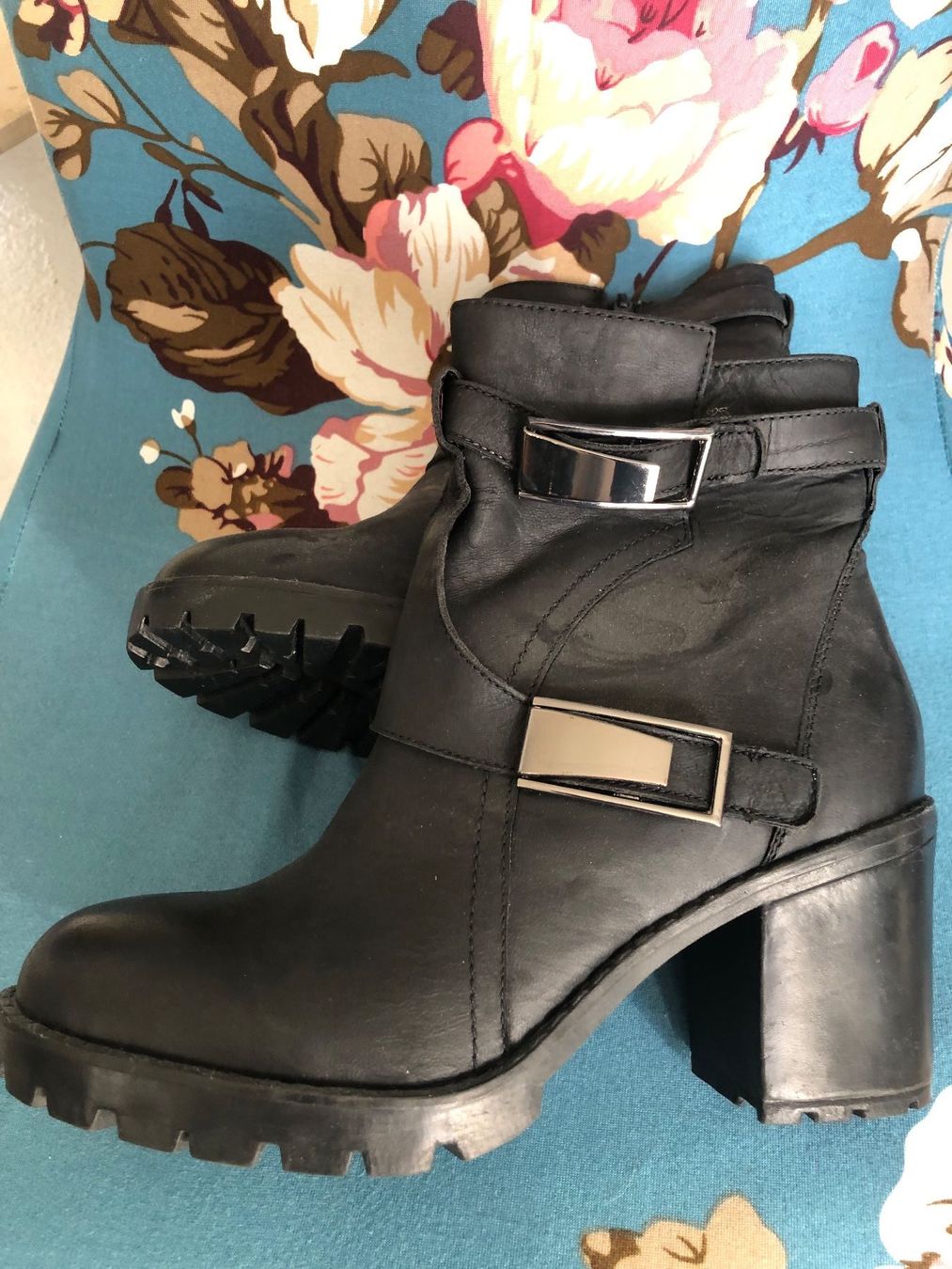 Scarpe da donna: STIEFELETTEN SPM BOOTS – Nuovo (secondo la descrizione) da Niederhasli venduto da bluedog21