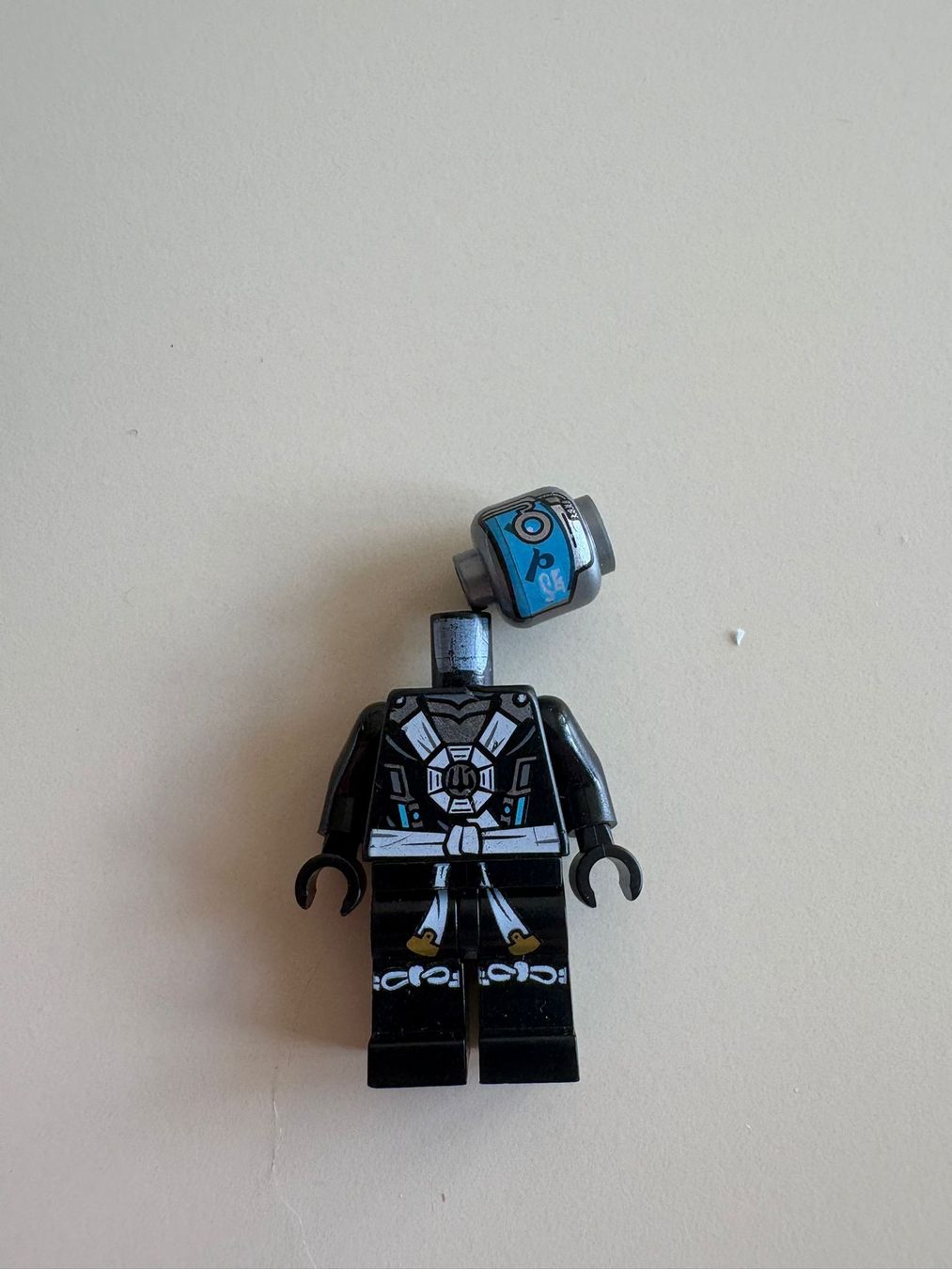 Lego Statuette: Lego Ninjago Figur Possession Zane – Usato da Langrickenbach venduto da Saritiger 1