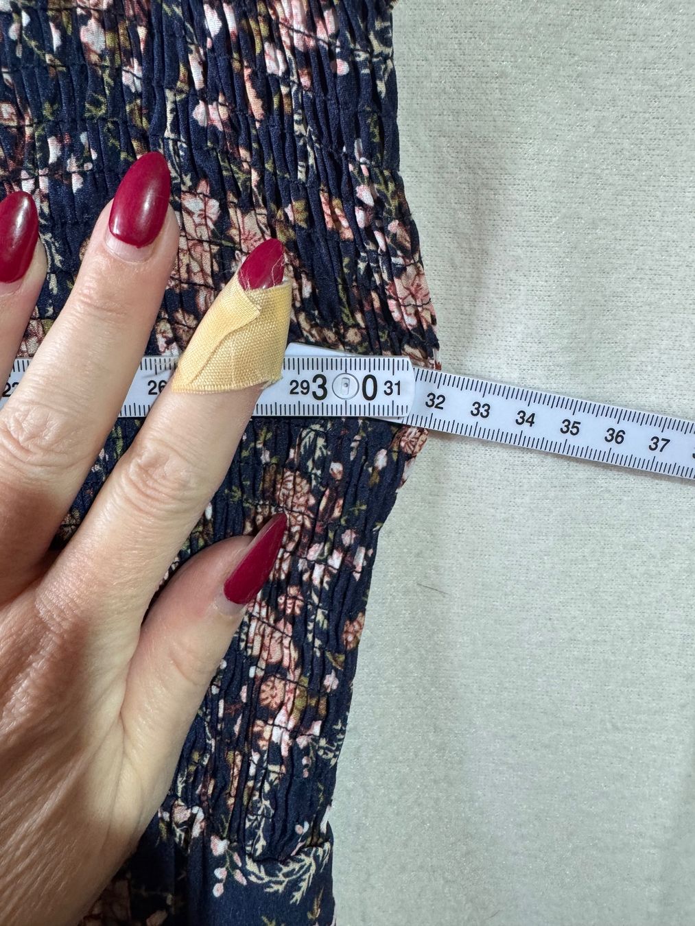 Vestiti: Maxikleid mit eingenähter Shorts von Temt Gr XS/S – Usato da Grosswangen venduto da SALE_SALE_SALE 7
