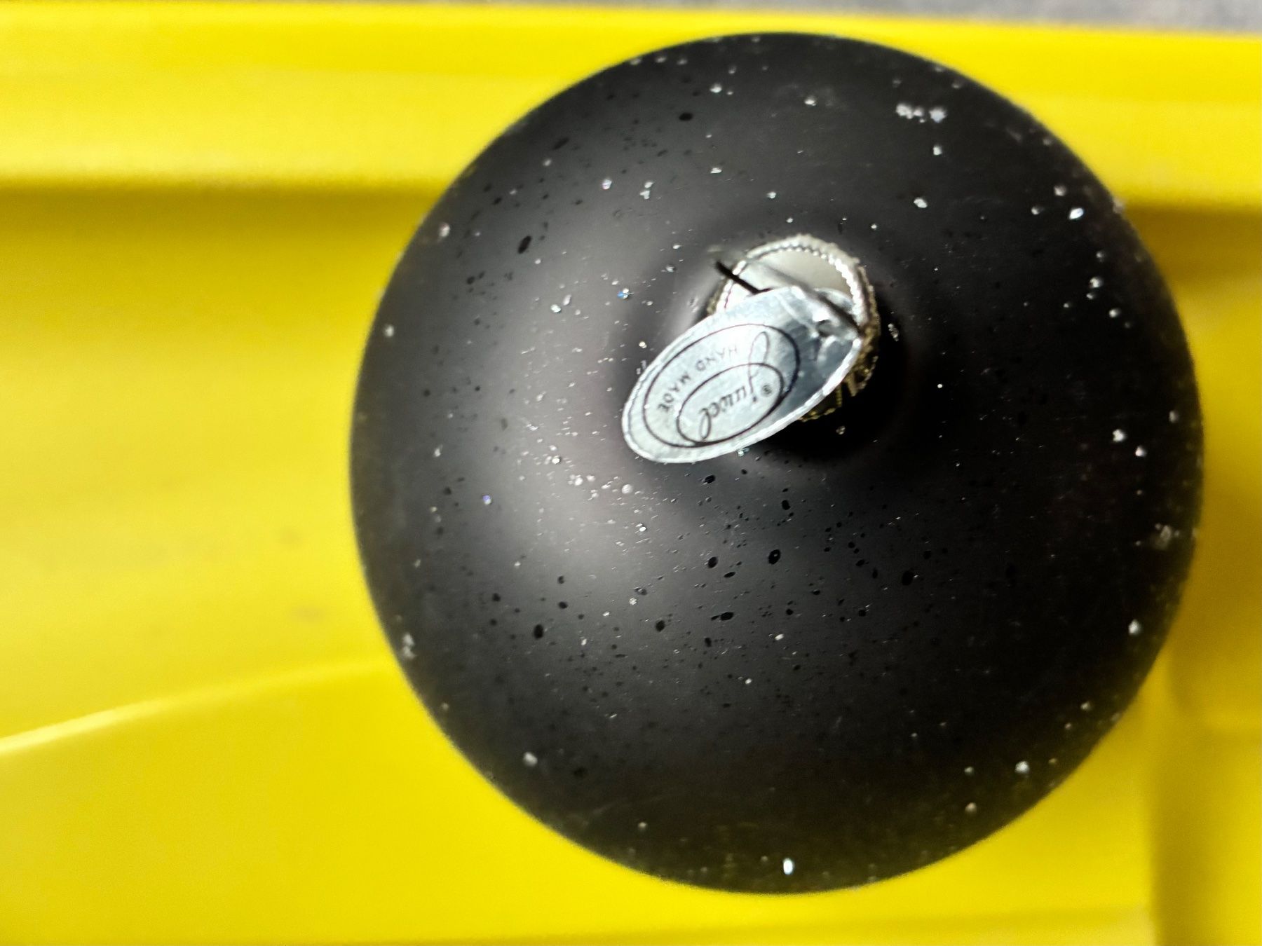 Alle Dekorationen: Verschiedene schwarze CHRISTBAUMKUGELN – Gebraucht aus Embrach von korbflechter49 5