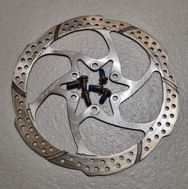 Pezzi di ricambio: TRP-29 slotted rotor disk brake 160 mm – Usato da Zürich venduto da mdjilas