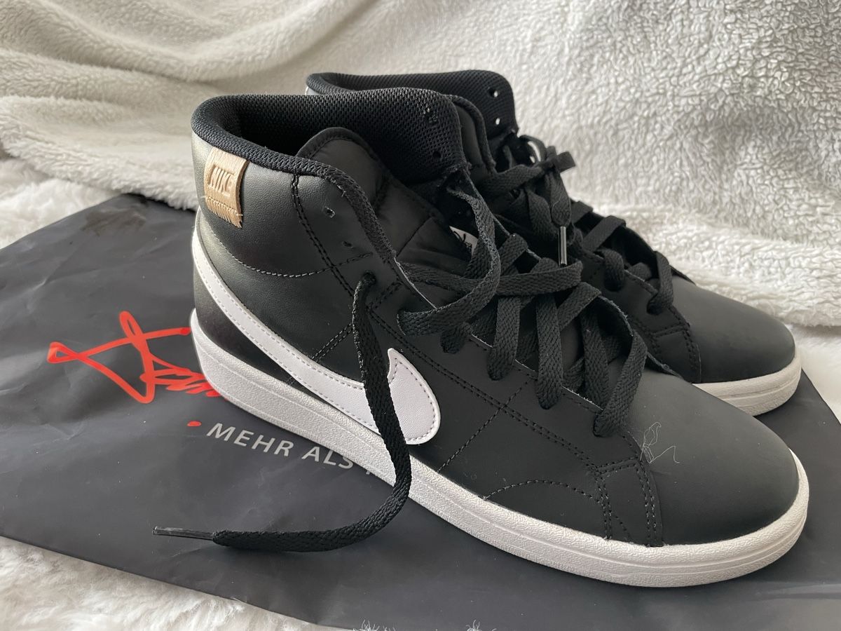 Nike Scarpe da uomo: Nike Schuhe gr 40 – Usato da St. Gallen venduto da Emifrei 8