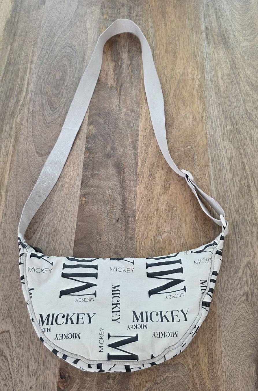 C&A Borse da donna: Tasche C&A Disney Mickey Mouse Canvas – Usato da Rheinsulz venduto da Gilea 1