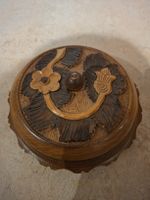 Holzschale mit Deckel, handgeschnitzt, Vintage Look