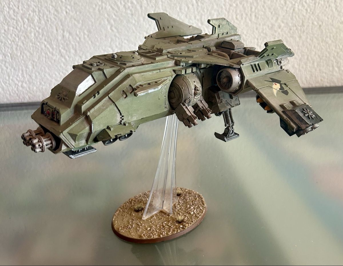 Spiele: Warhammer 40k Fire Raptor Gunship – Gebraucht aus Safenwil von