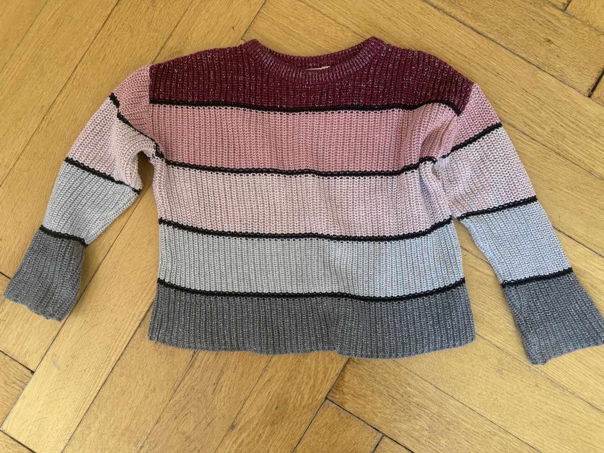 Maglioni & Felpe: Kinder Pullover gestreift mit Glitzer Grösse 110 bunt – Usato da Bern venduto da Elisa64
