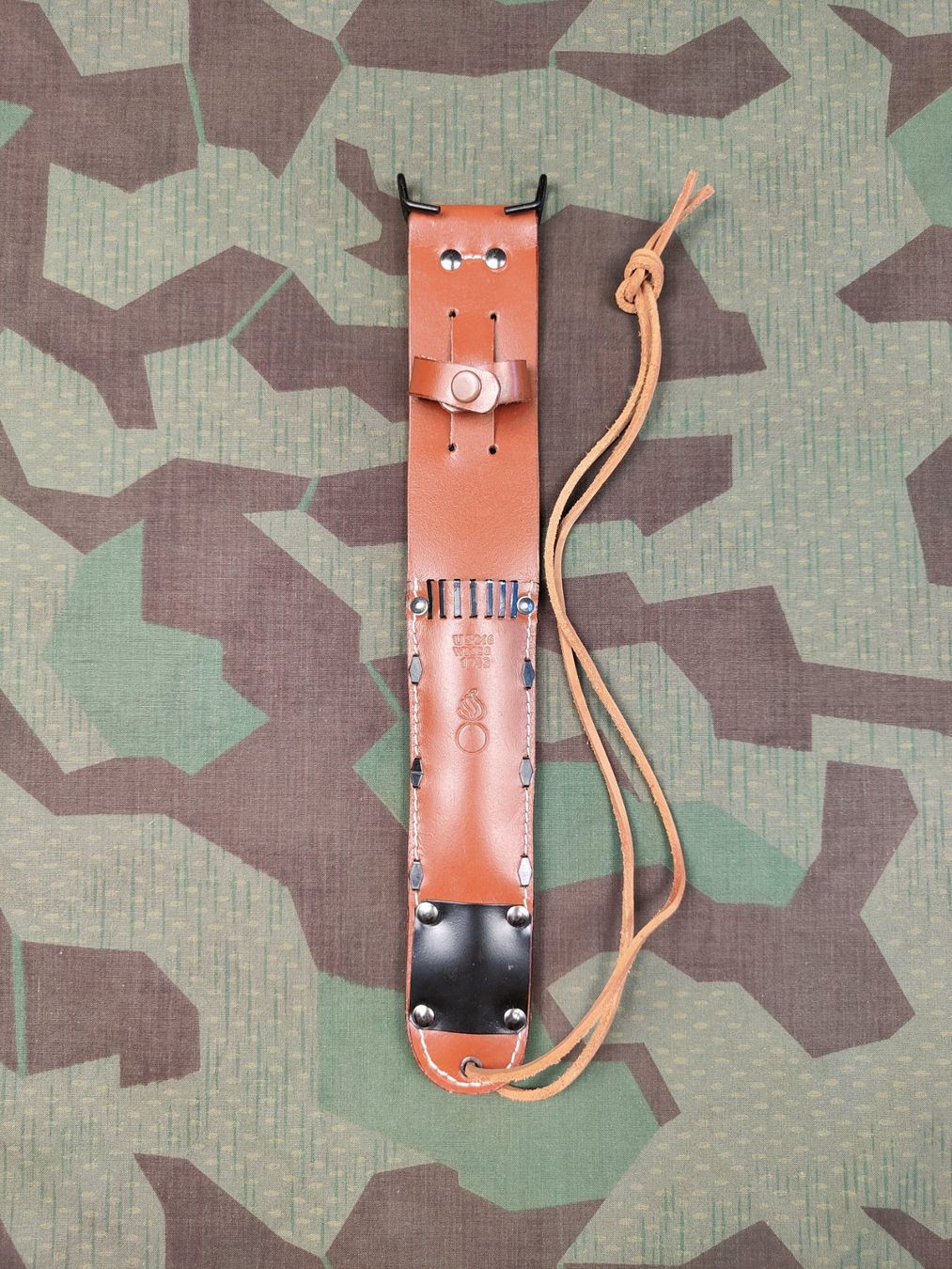 US Army Uniformi: Scheide M6 zu US M3 Kampfmesser, Reproduktion – Nuovo (secondo la descrizione) da Bauma venduto da SwissMilitaria