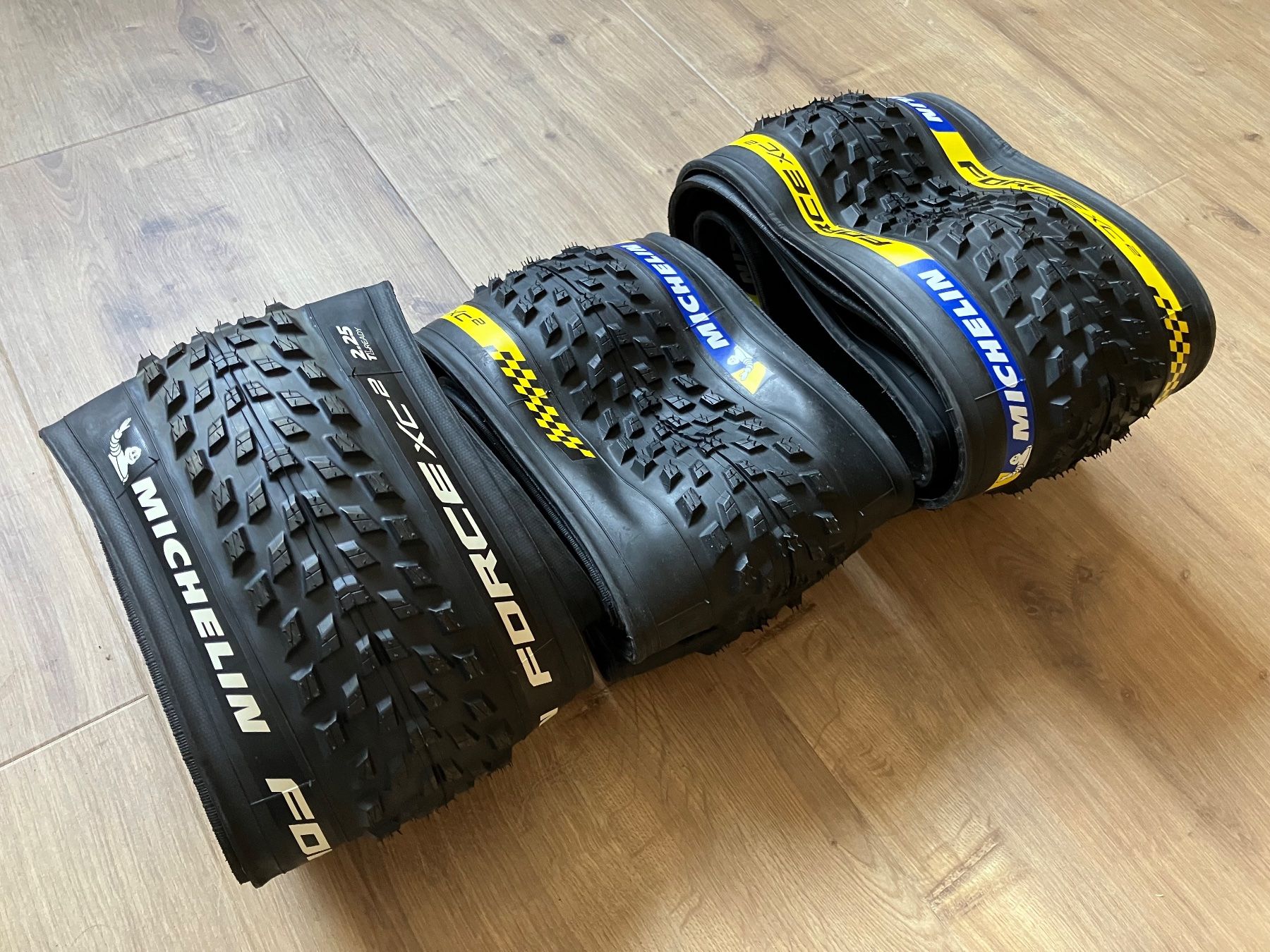 Altro in Scrittura & Disegno: MTB Michelin Force XC2 2.25 tyres – Nuovo (secondo la descrizione) da Seon venduto da Ermmrc 1