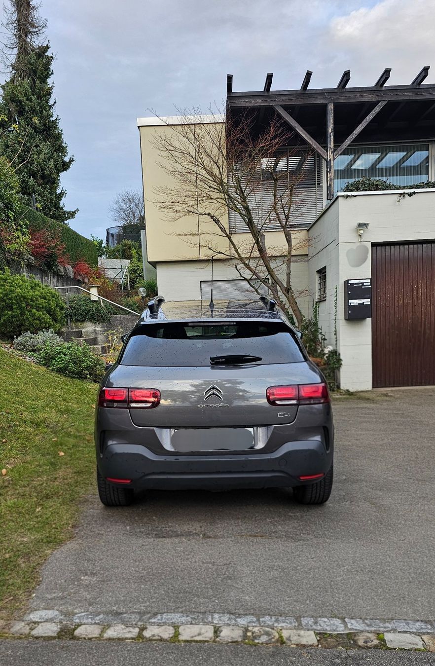 Citroën Autos: CITROEN C4 Cactus 1.2 Pure Tech Shine – Gebraucht aus Regensdorf von Meto87 4