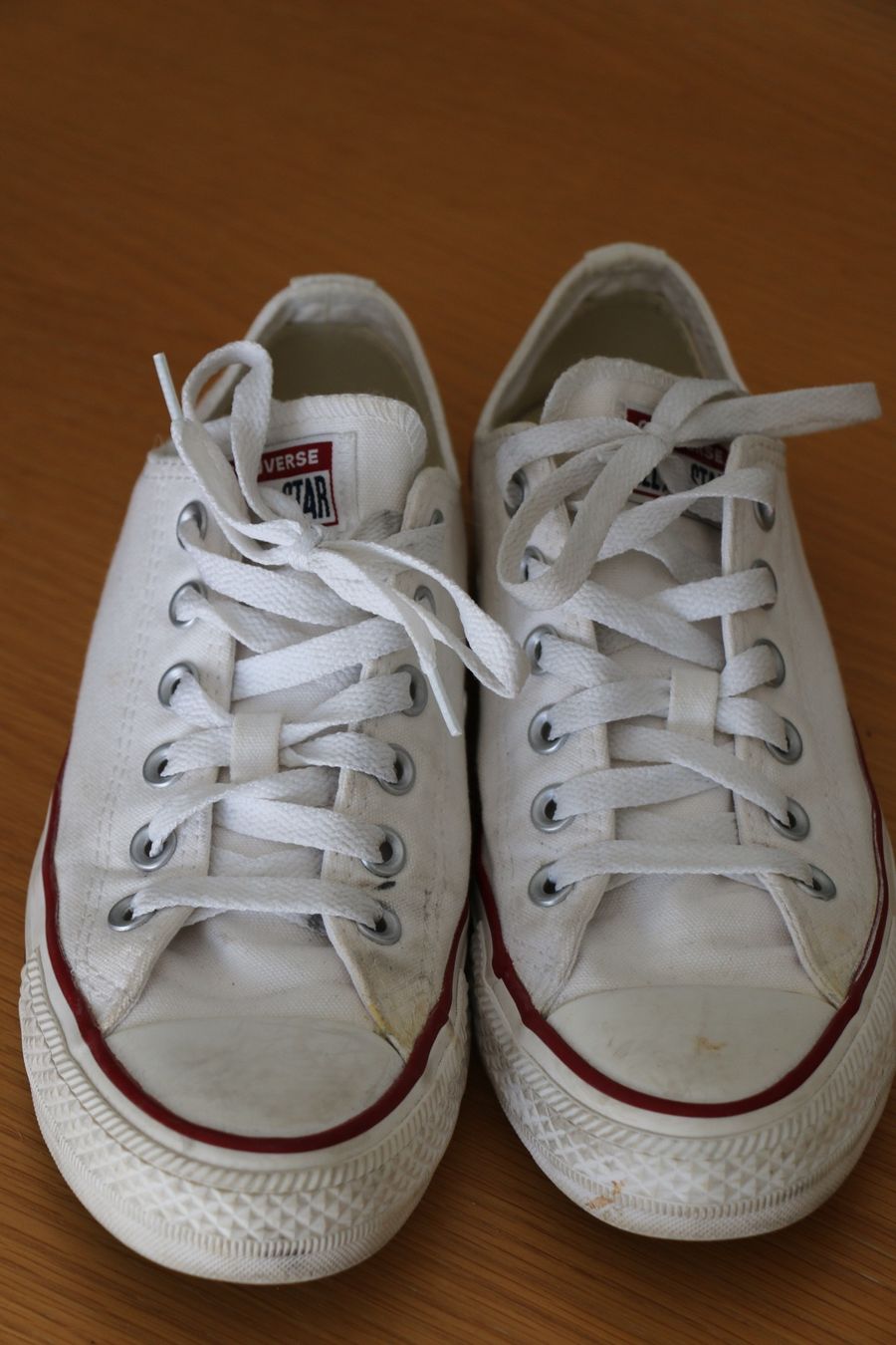 Converse Scarpe da uomo: Converse All Star Schuhe in Gr. 39 – Usato da Männedorf venduto da Topojasa