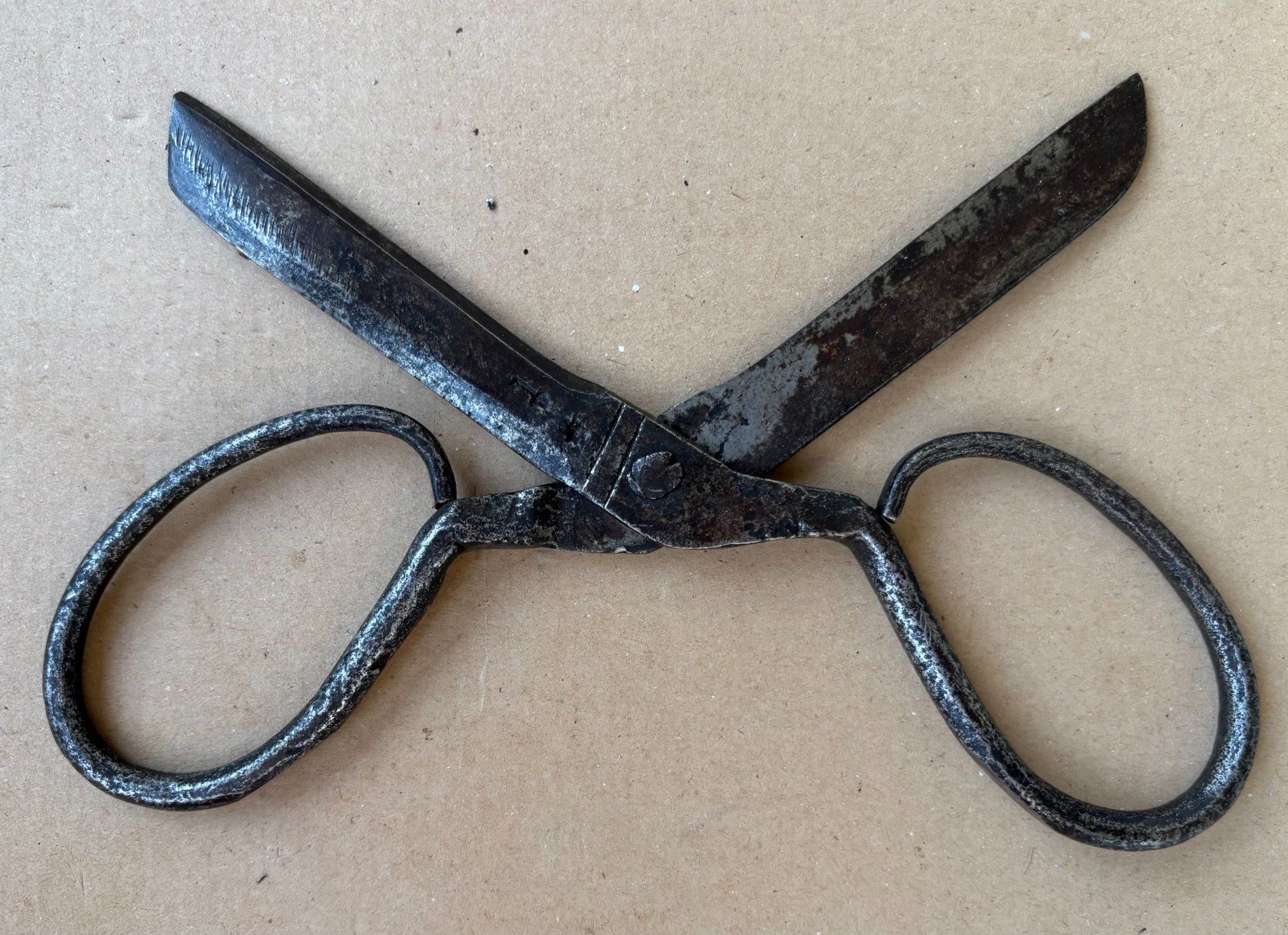 Tous les outils: VINTAGE SCHERE 23 CM. LANG – D'occasion à Ostermundigen par wini63 3