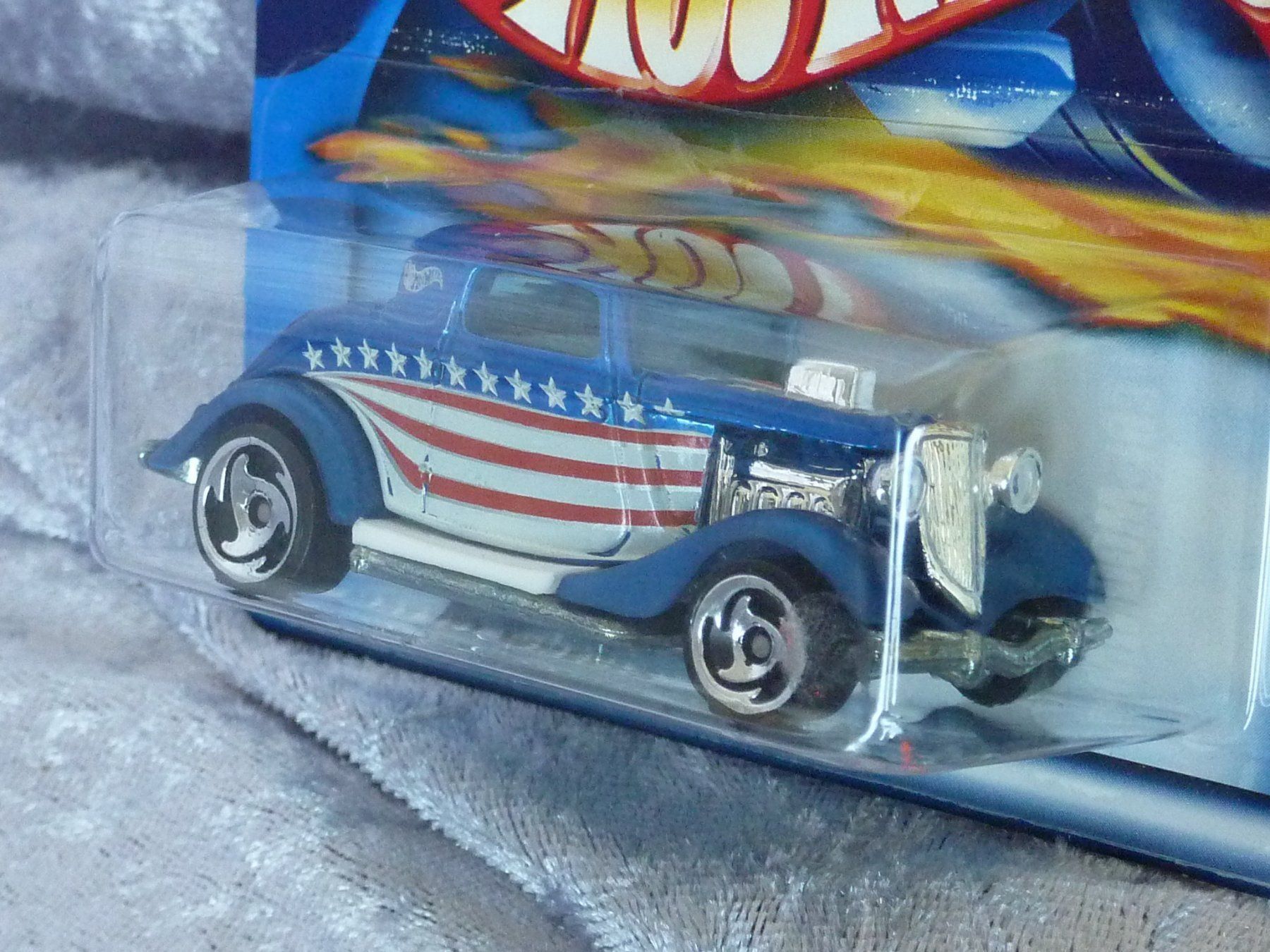 Hot Wheels Modellini d'auto: Ford 3-Window Coupe 1934  1:64 – Nuovo e nell'imballaggio originale da Dürrenäsch venduto da modellautos4you 3