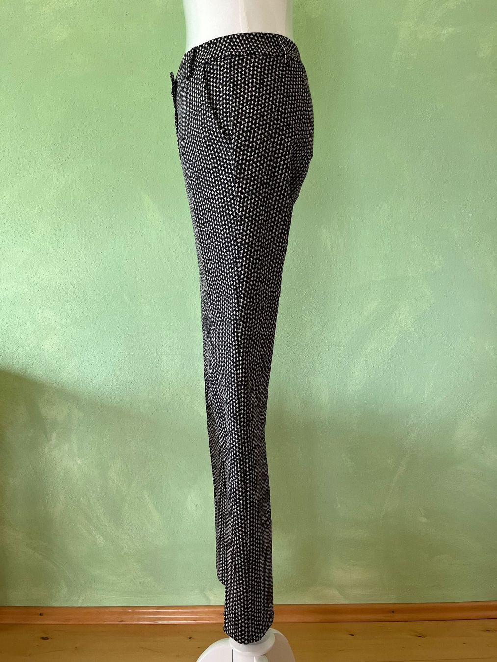 Pantaloni: Marella:  Hose schwarz, weiß,  Gr. 34 – Usato da Basel venduto da Baseline28 1