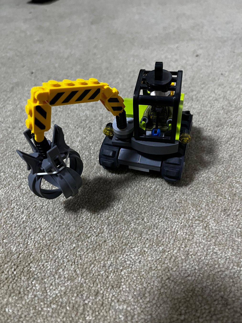 Lego Giocattoli: Lava Helikopter 60123 – Usato da Wallisellen venduto da nic_wkh8 1