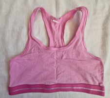 Schickes Sport-Top / Sport-BH für Mädchen Gr. 8-9