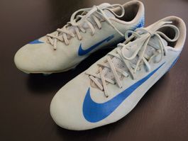 Fussballschuhe NIKE Air zoom Gr. 41 / 25.5cm hellblau