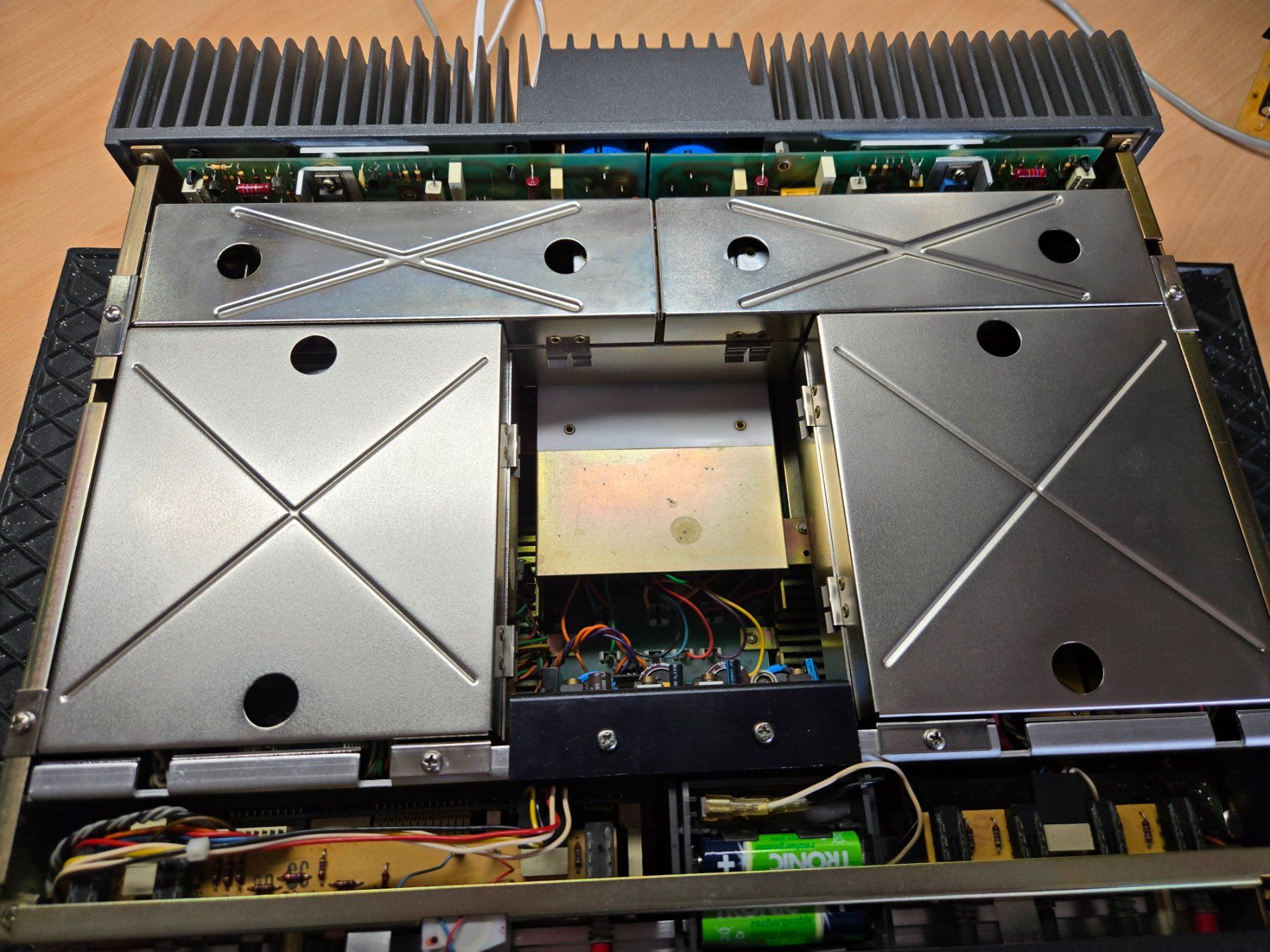 Revox Ricevitori: Revox B780 Receiver Revidiert mit DAB+ und Antenne – Usato da Hochfelden venduto da per54 3