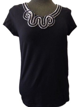 ca. Gr. 40 edles Stretch Shirt schwarz Blickfang-Ausschnitt