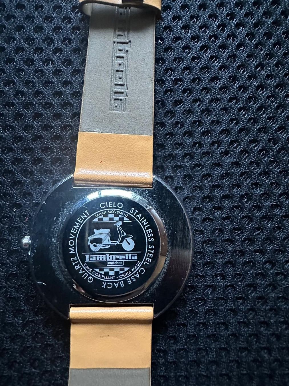 Lambretta Orologi: Montre orange LAMBRETTA – Usato da Courtepin venduto da Marisou2 5