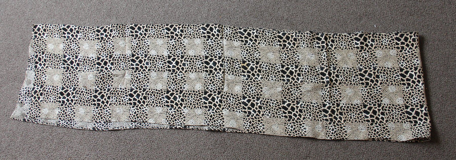 Foulard & Sciarpe: Foulard/Schal – Usato da Schaan venduto da antikes_und_kurioses 2