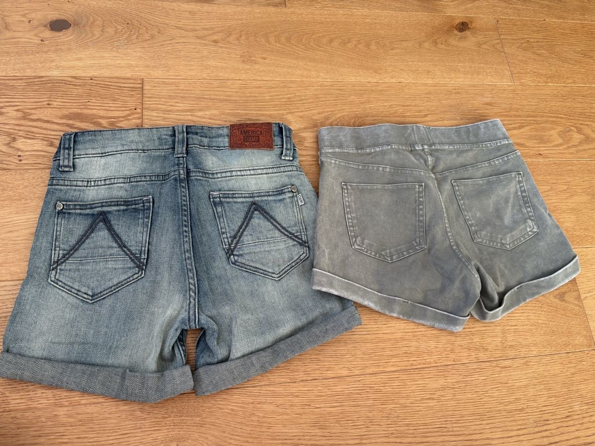 Lotti & Set di vestiti: Kurze Hosen 146 – Usato da Adligenswil venduto da ZGB 2