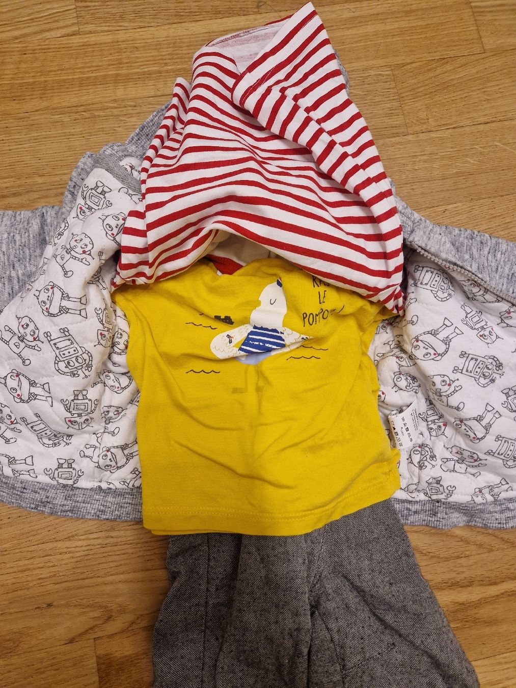 Lotti & Set di vestiti: Ensemble bébé garçon Orchestra, taille 6 mois – Usato da Penthaz venduto da Sosotroc 2