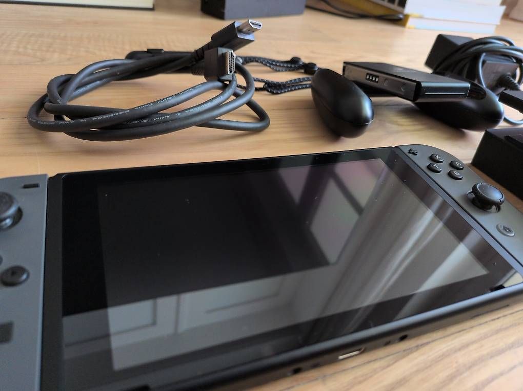 Console: Nintendo Switch v2 - Top Zustand – Usato da Basel venduto da smn_pqq5