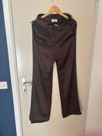 Nanushka Hose braun