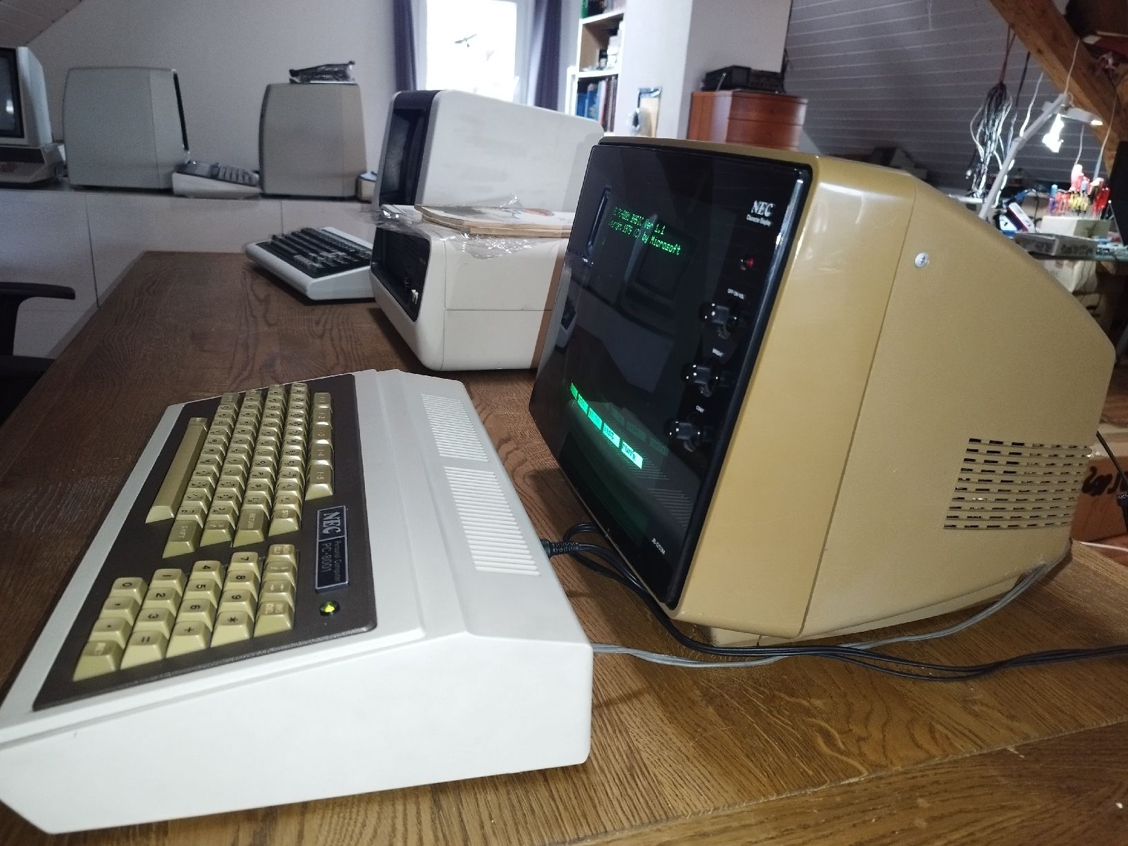 PC: NEC PC-8001 + CRT – Usato da Domdidier venduto da look80486 2