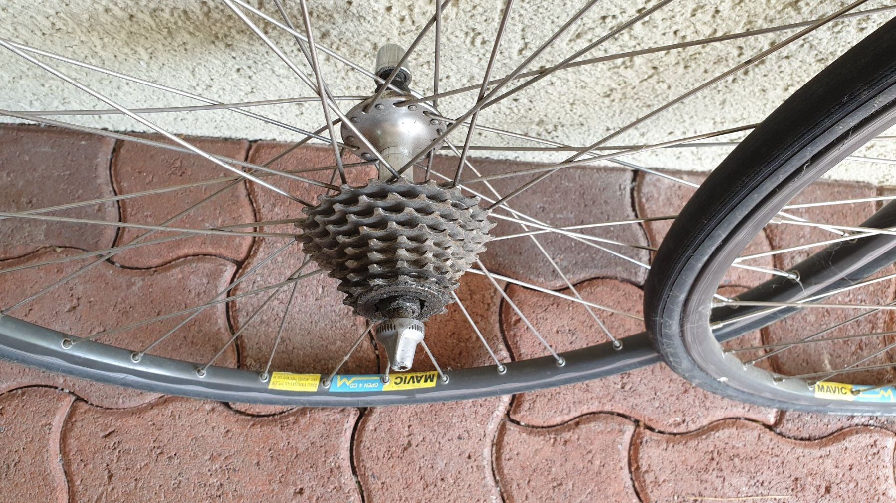 Pneumatici & Ruote complete: Shimano Ultegra Radsatz – Usato da Luzern venduto da RJN01 1