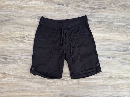 Pantaloncini neri