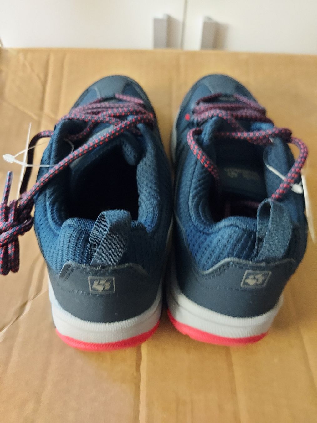 Jack Wolfskin Schuhe für Jungen: Neue Jack Wolfskin Schuhe Gr. 32 Wanderschuhe – Neu (gemäss Beschreibung) aus Altishofen von tammy05 2
