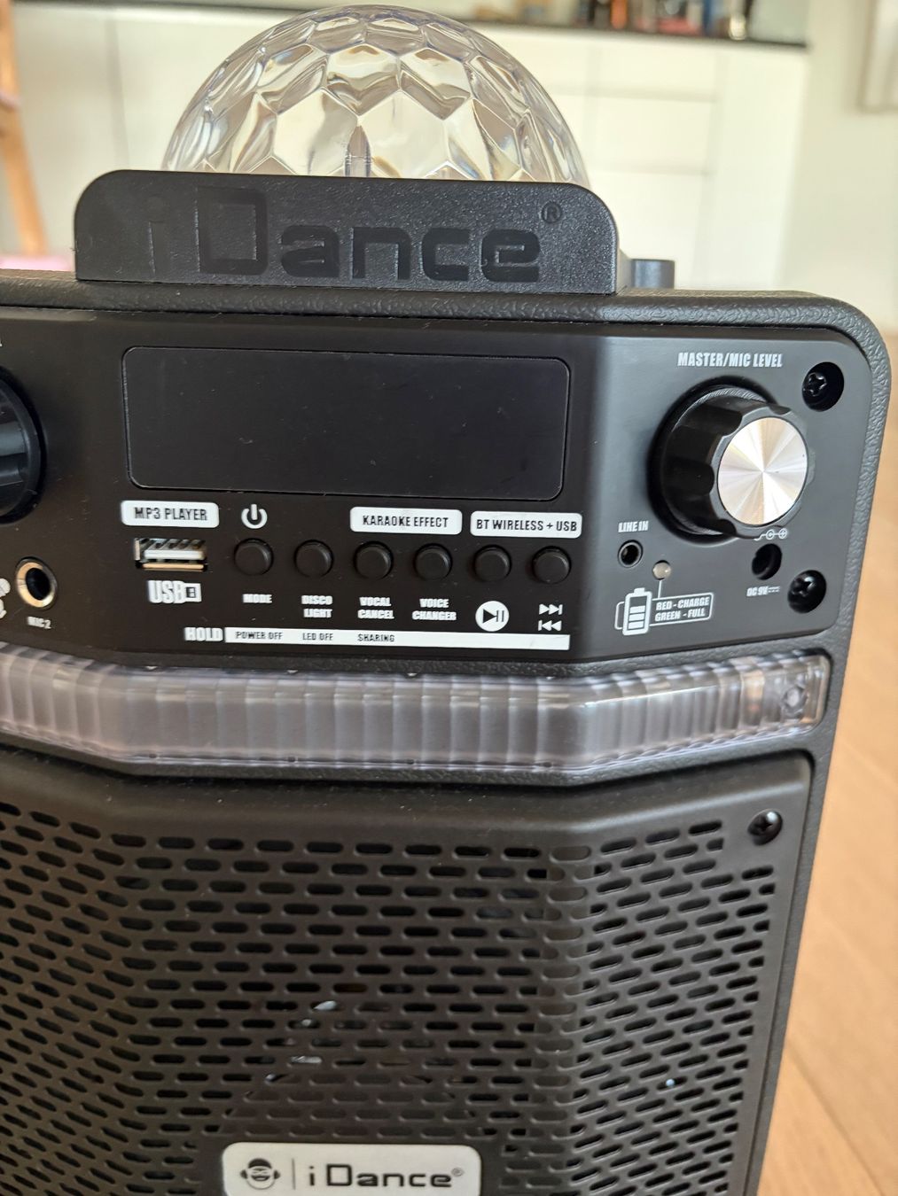 Giocattoli: iDance Karaoke System mit Disco Kugel und 2 Mikrofonen – Nuovo (secondo la descrizione) da Zürich venduto da Manuelz2017 3