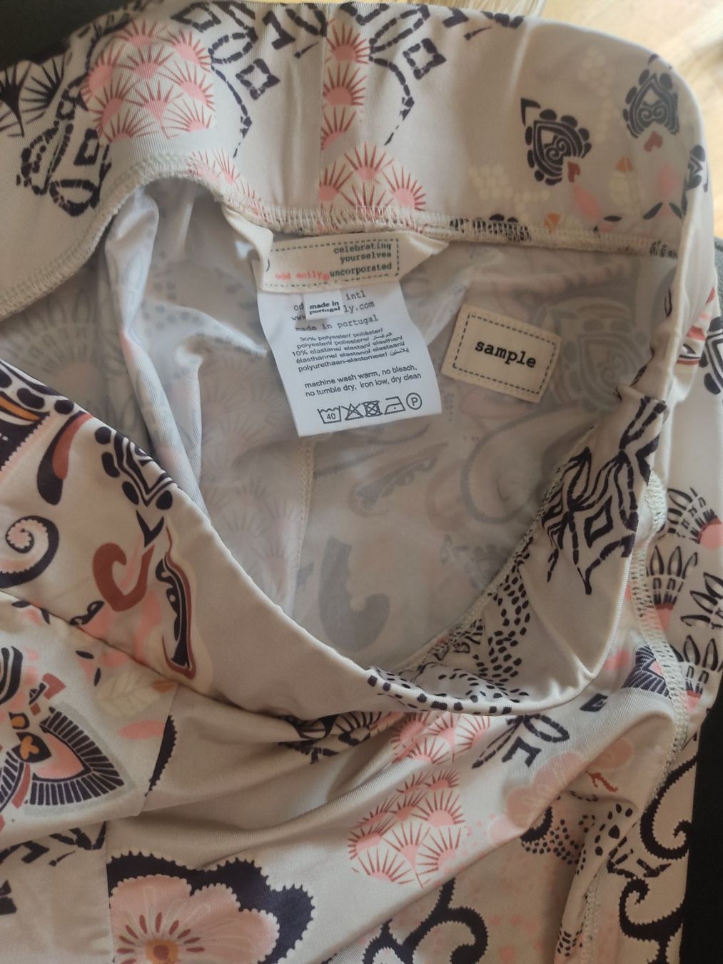 Odd Molly Leggings: Leggins Odd Molly – Nuovo (secondo la descrizione) da Bern venduto da Celinesim99 3