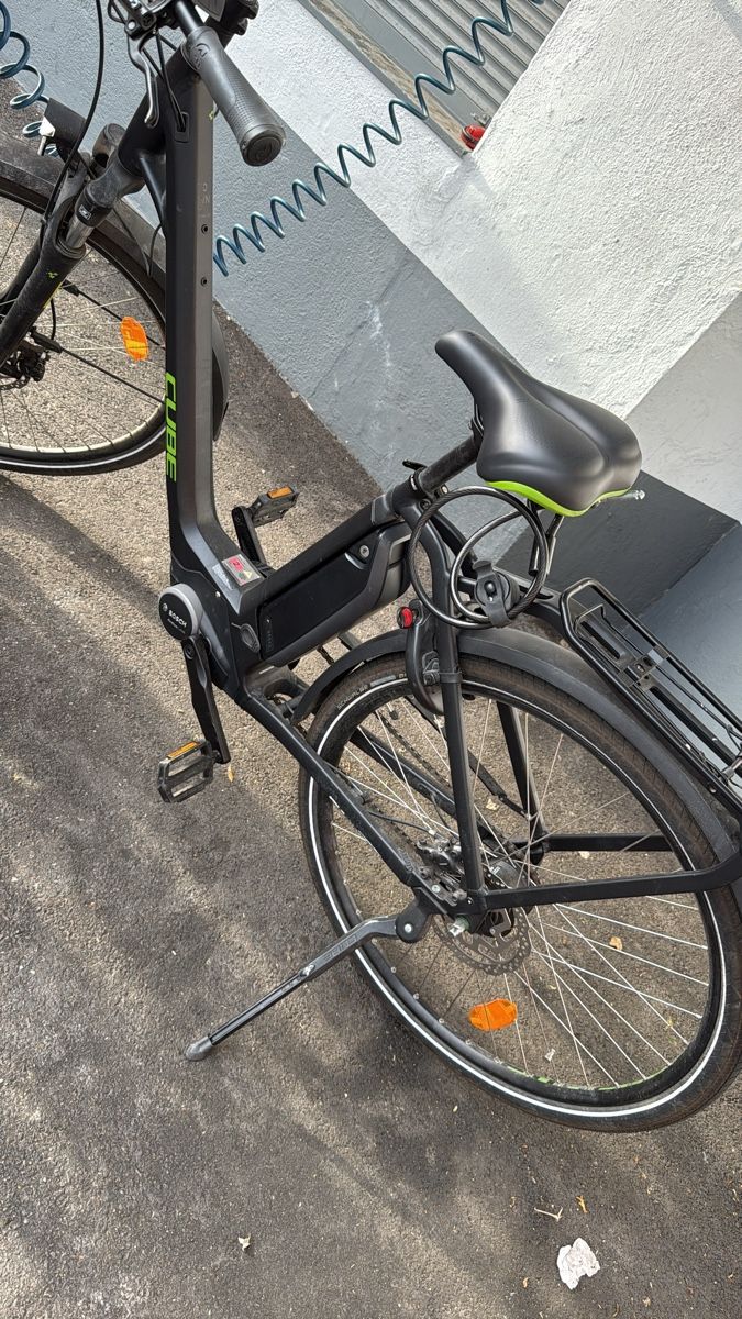 Cube Biciclette: Cube Town Hybrid ONE Nexus A400 21 size Small e-veil – Usato da Zürich venduto da pat_zbj7 1