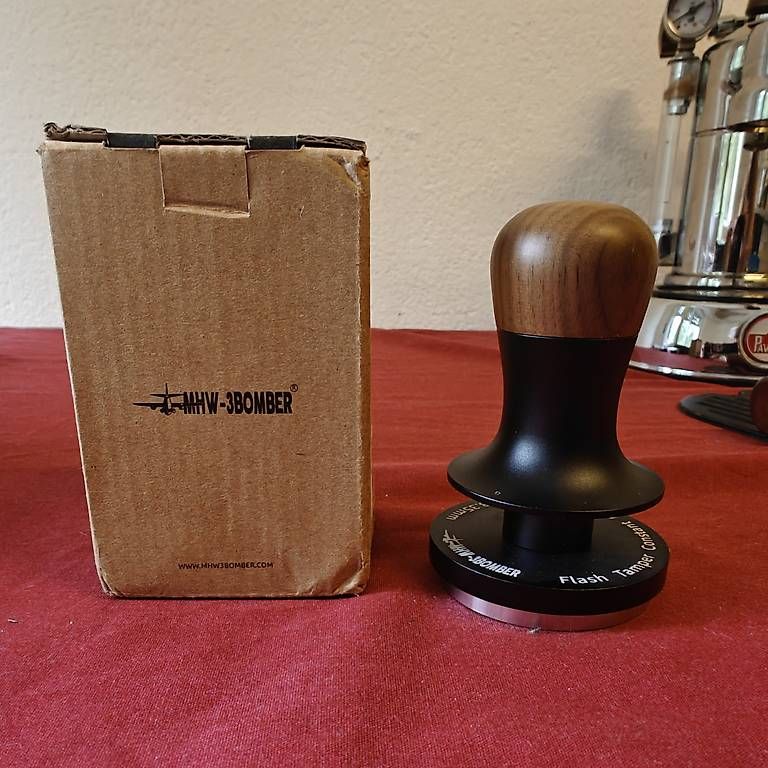 Kaffeemaschinen & Espressomaschinen: MHW-3BOMBER Flash Tamper 58.35 mm – Neu und originalverpackt aus Zuchwil von Brechi0 3