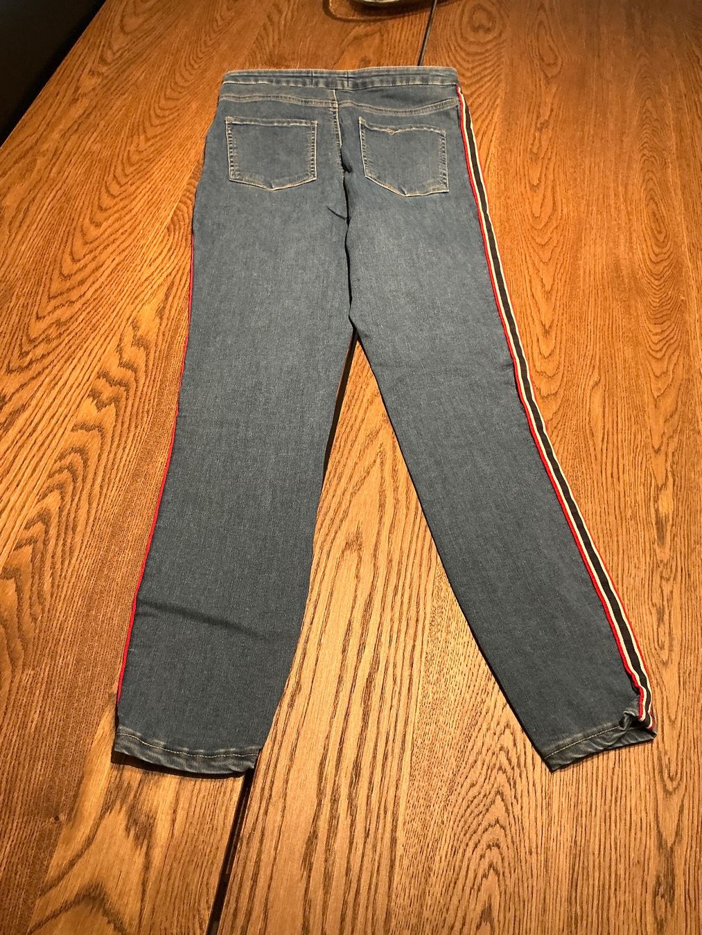 Jeans: Damen Jeans Hose mit Streifen – Usato da Würenlos venduto da Tina48