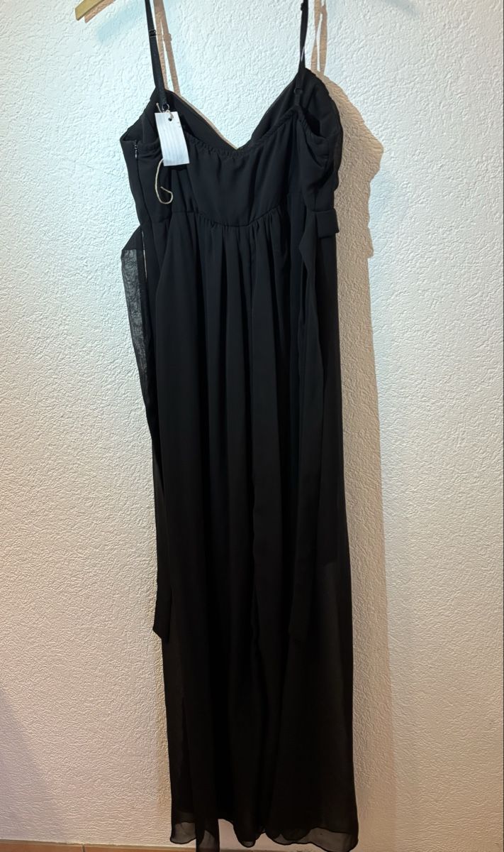 Vestiti: Abendkleid von Rinascimento – Usato da Davos Platz venduto da bemich 4