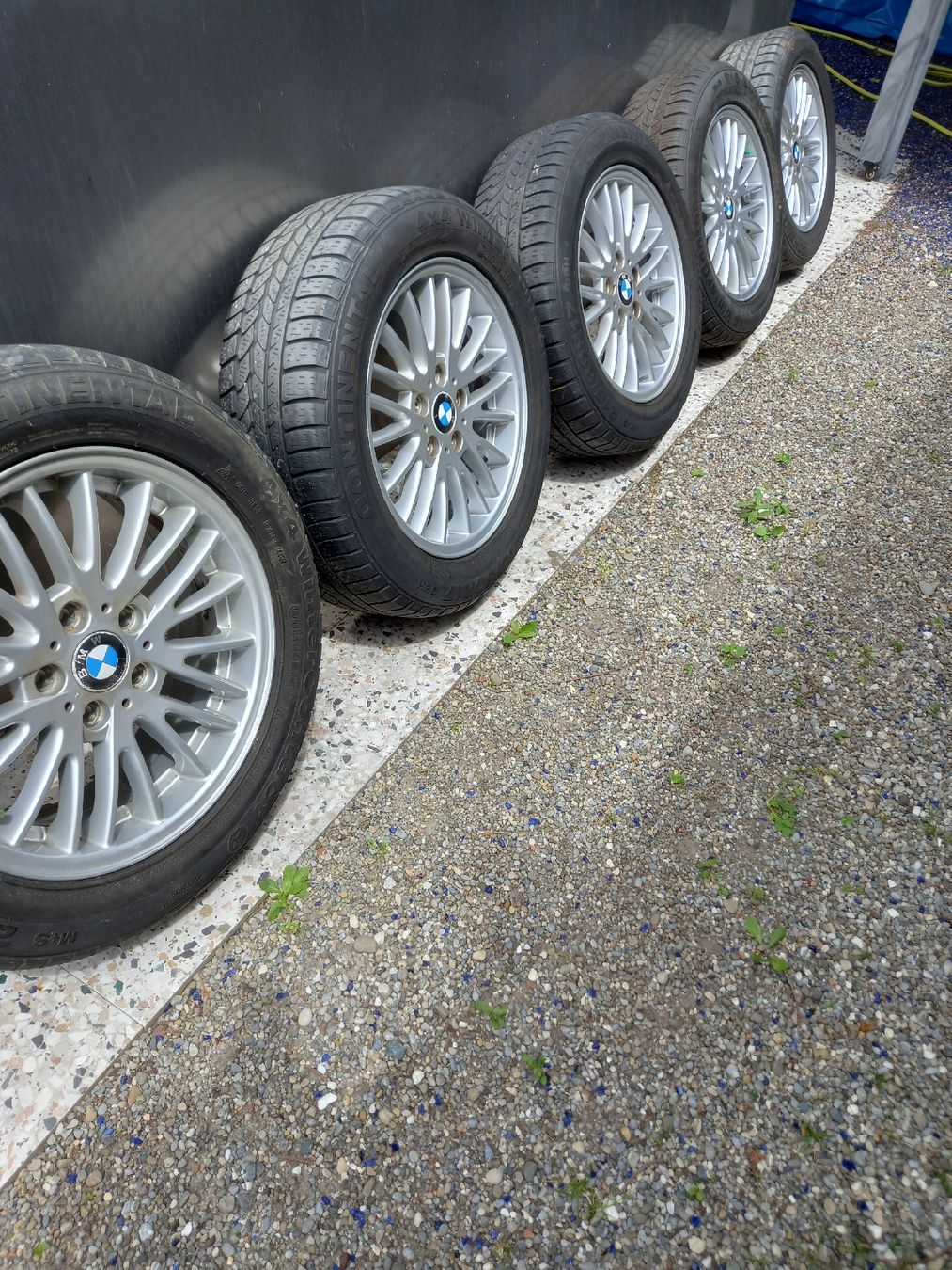 BMW Tutti pezzi di ricambio auto: BMW Felgen /Räder – Usato da Thayngen venduto da OLMIC 1