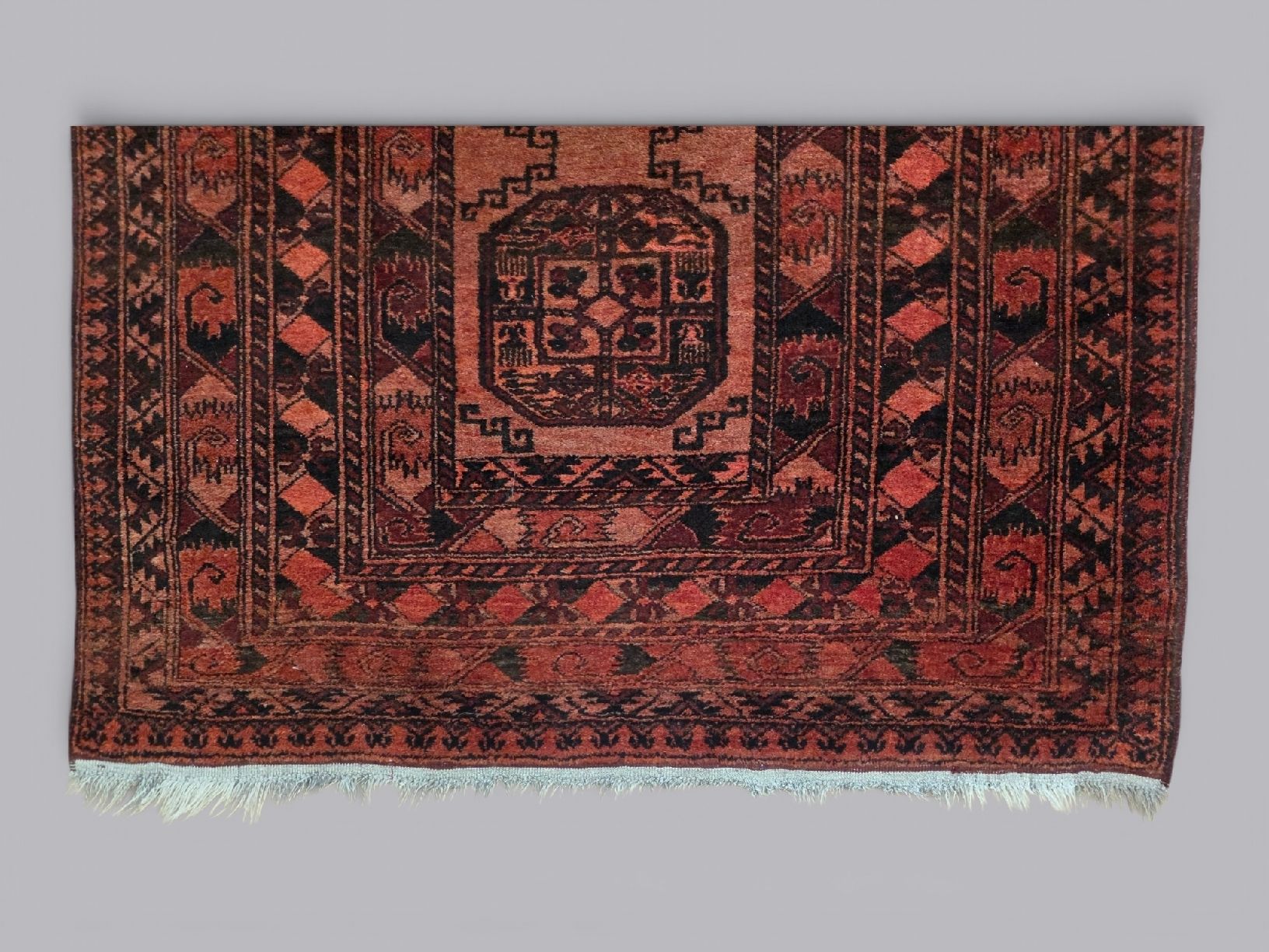 Tappeti: Handgemachter Orientteppich rot-schwarz 198x141cm – Usato da Rieden AG venduto da RuvensBrocki 2