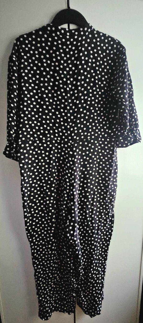 Zara Tute: Zara Jumpsuit mit Pünktchenmuster, Grösse L, – Nuovo (secondo la descrizione) da Bülach venduto da ane_yn2b 1