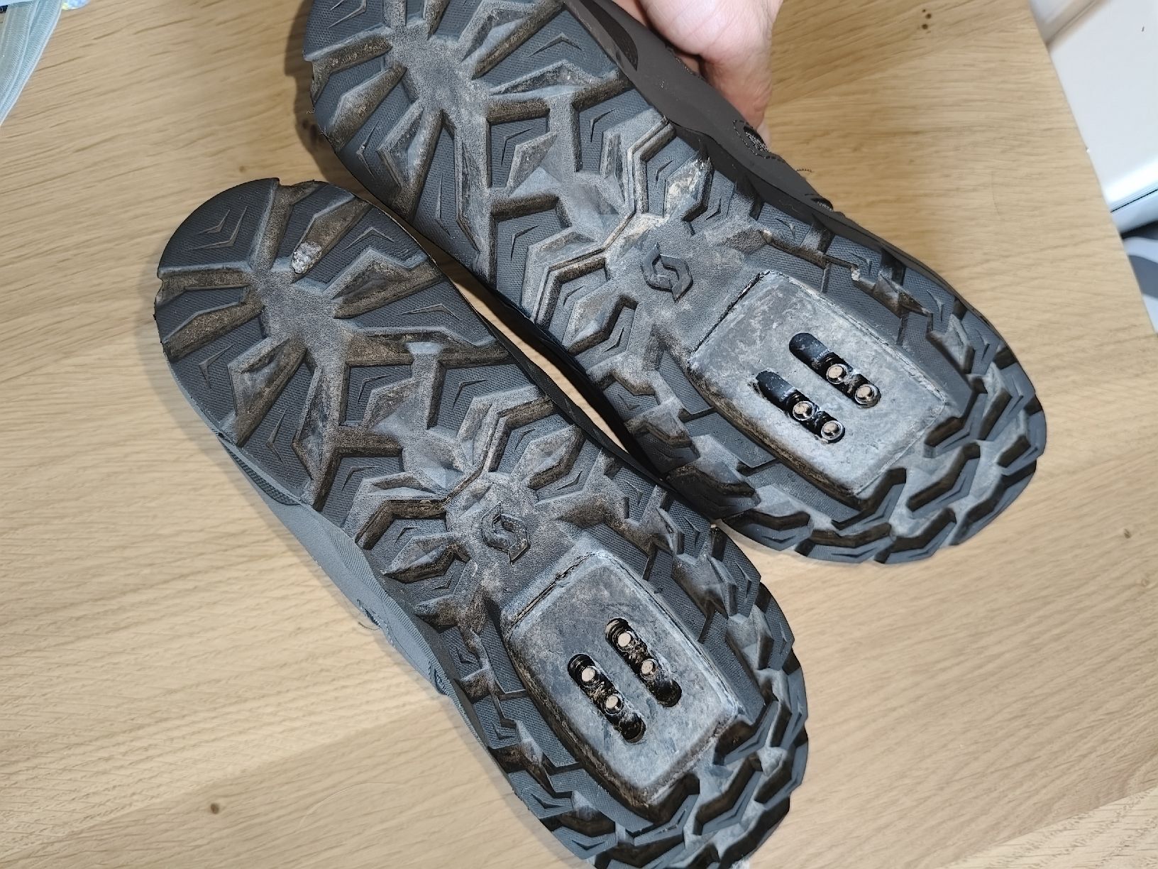 Scott Scarpe da uomo: Scott MTB Schuhe Gr. 37 Grau, super Zustand – Usato da Flumserberg Bergh venduto da tamaramullis 3