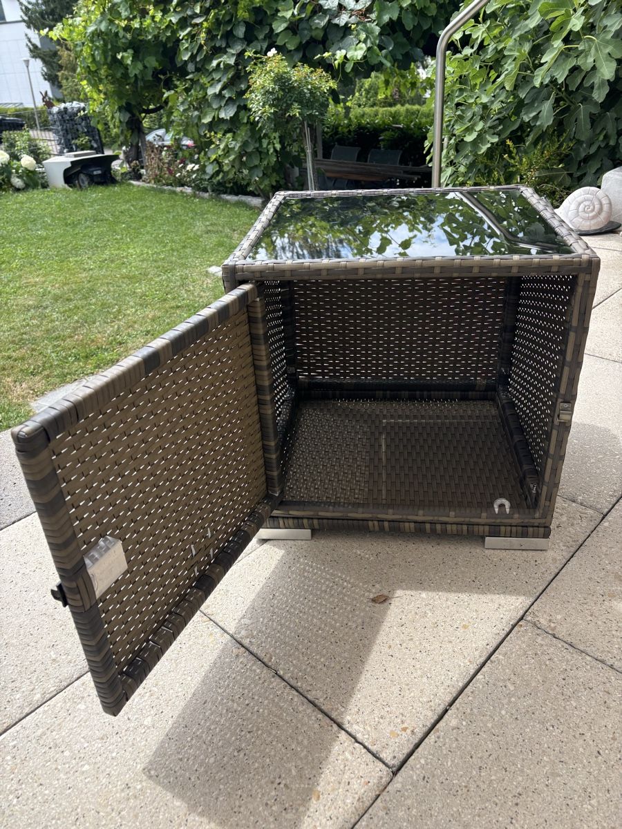 Tische: Rattan Beistell- Tischli – Neu (gemäss Beschreibung) aus Urdorf von Clio91 2