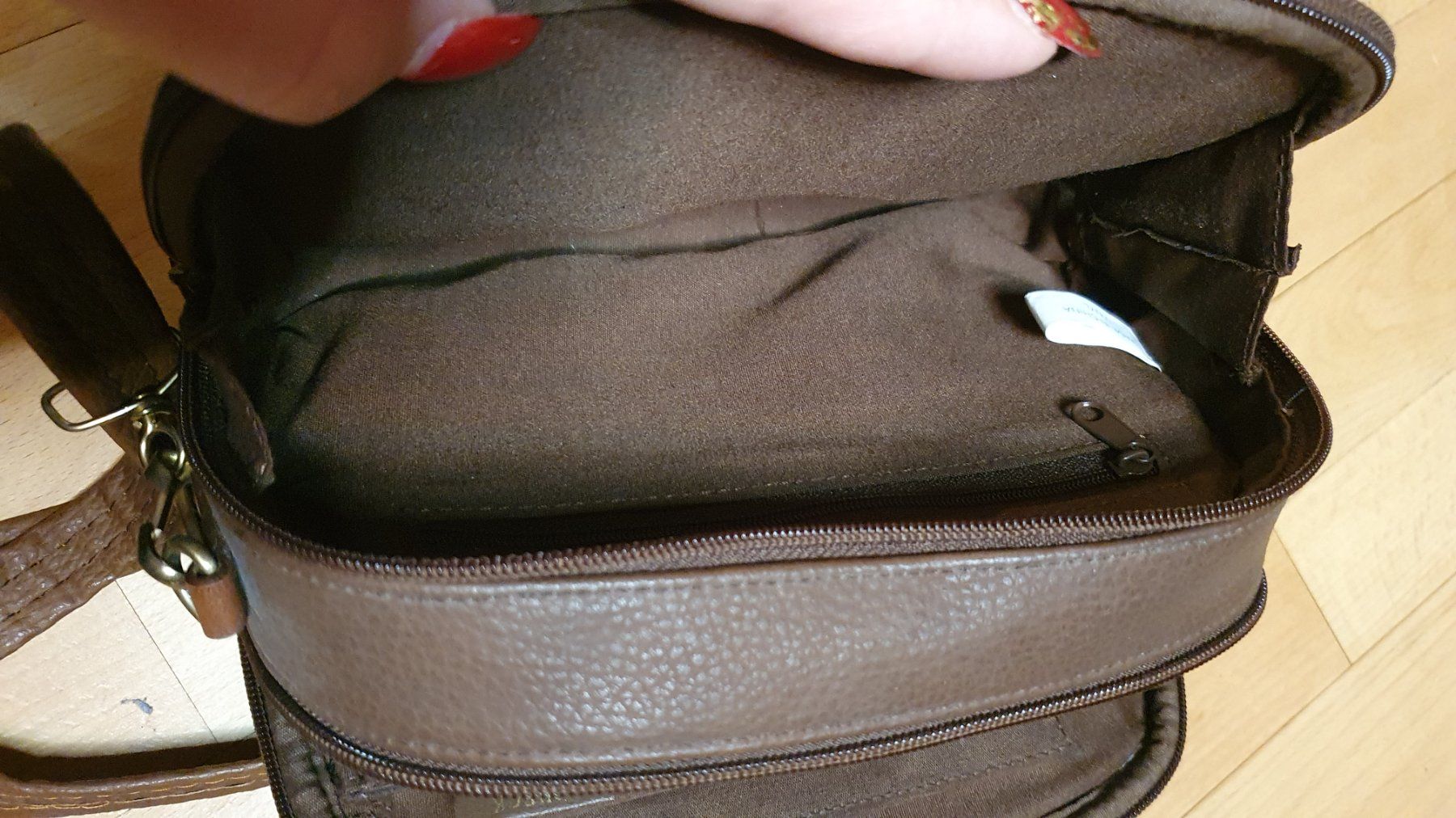 Taschen für Damen: 🌺Kleine Tasche Cherokeeeee🌺 – Neu (gemäss Beschreibung) aus Wald ZH von CapLux 3