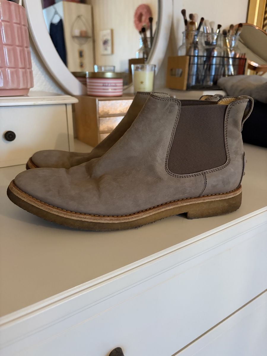 Tod'S Scarpe da donna: Tod's Boots Grösse 38 – Usato da Basel venduto da Brunner.T