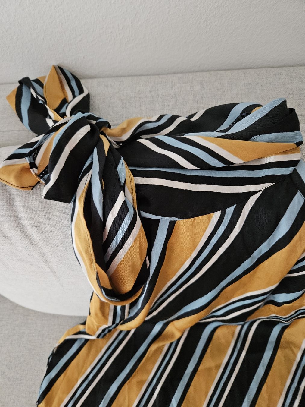 Camicette: Blouse Zara – Nuovo (secondo la descrizione) da Yverdon-les-Bains venduto da enzine 1