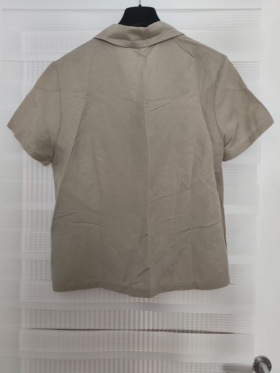 T-shirt: Leinenshirt von Nulu 38 – Nuovo (secondo la descrizione) da Basel venduto da lolushka 1
