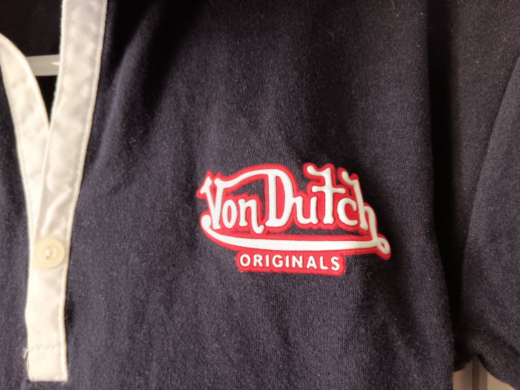 Polos: VON DUTCH Polo taille / Grosse XS – D'occasion à Cossonay-ville par Super-Price-Quality 2