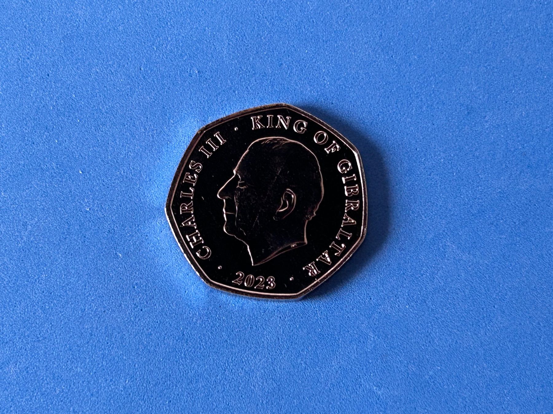 Tutti le monete: Gibraltar - 50 pence - Christmas 2023 UNC – Nuovo (secondo la descrizione) da Corcelles NE venduto da AJKader 5